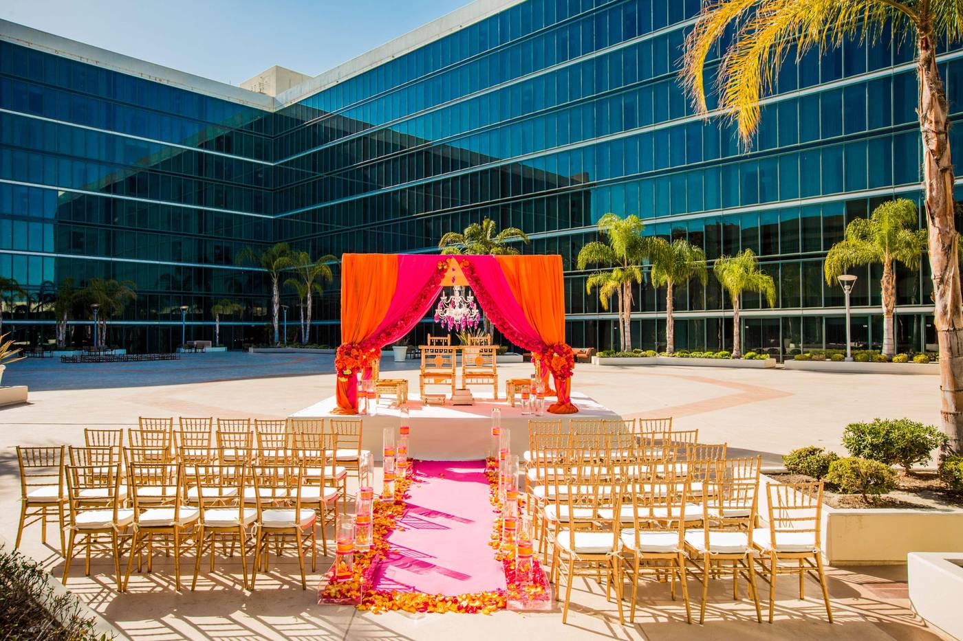 Hilton-Anaheim-General-view-102