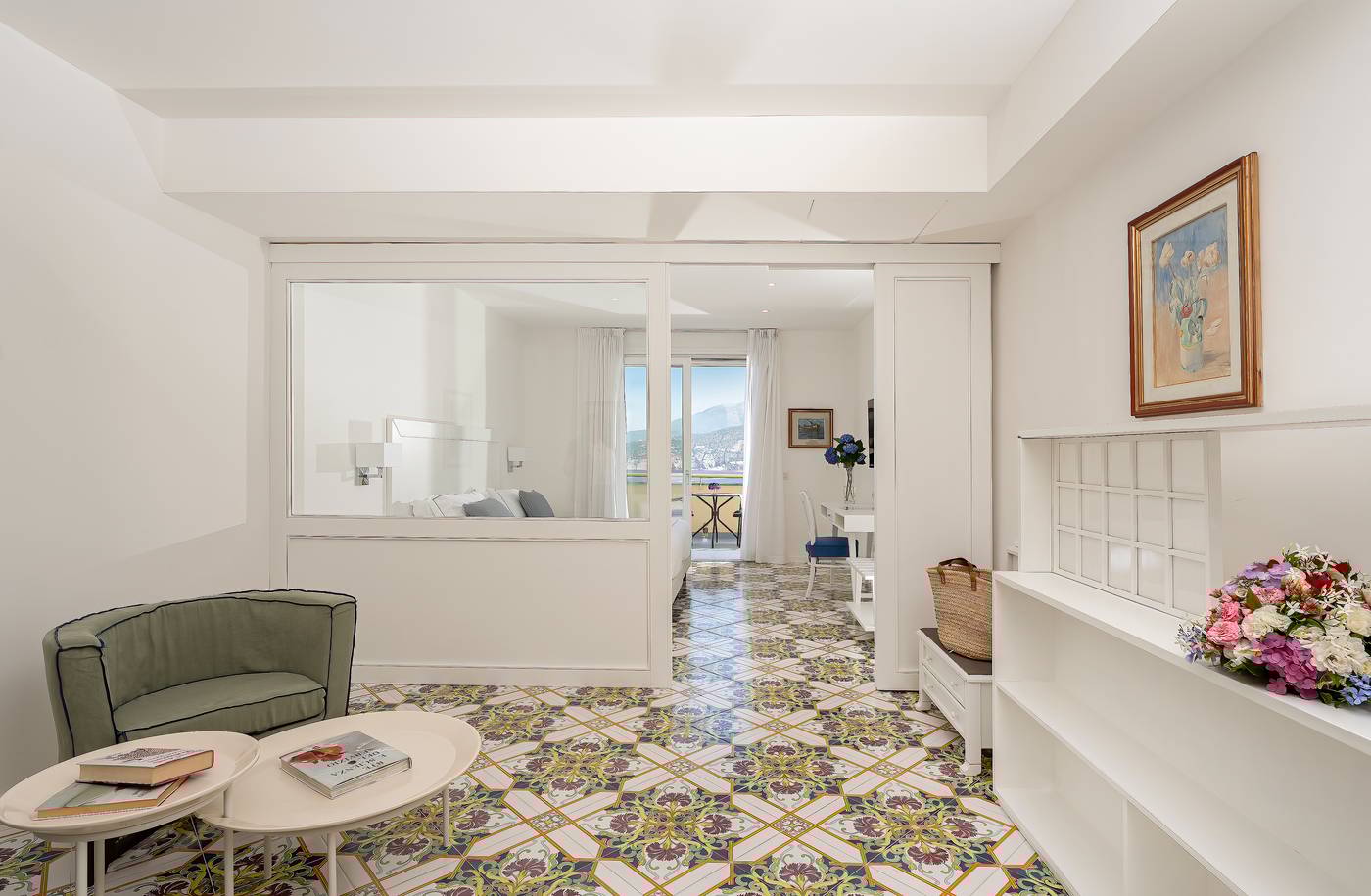 Grand-Hotel-Vesuvio-Room-24