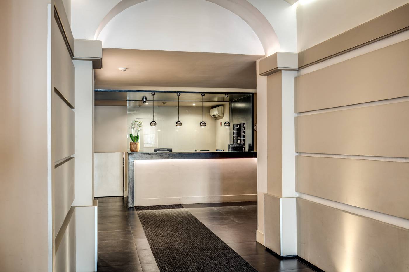 Hotel-Villafranca-Lobby-17