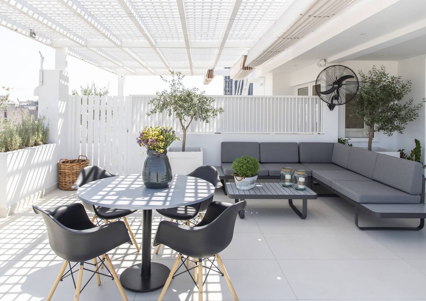 Gallery-Suites---Residences-General-view-22