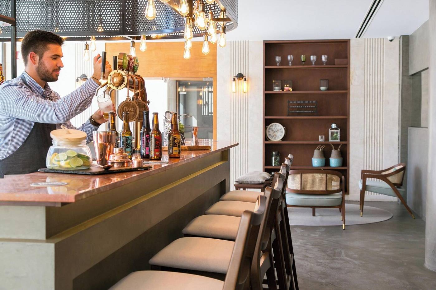 Four-Points-By-Sheraton-Sesimbra-Restaurant-21