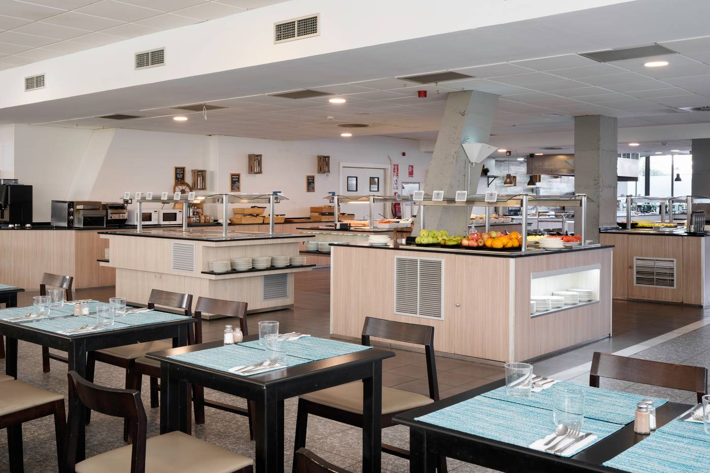 Alua-Golf-Trinidad-Restaurant-33