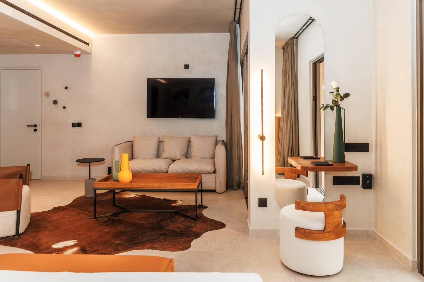 Daphne-Room-28
