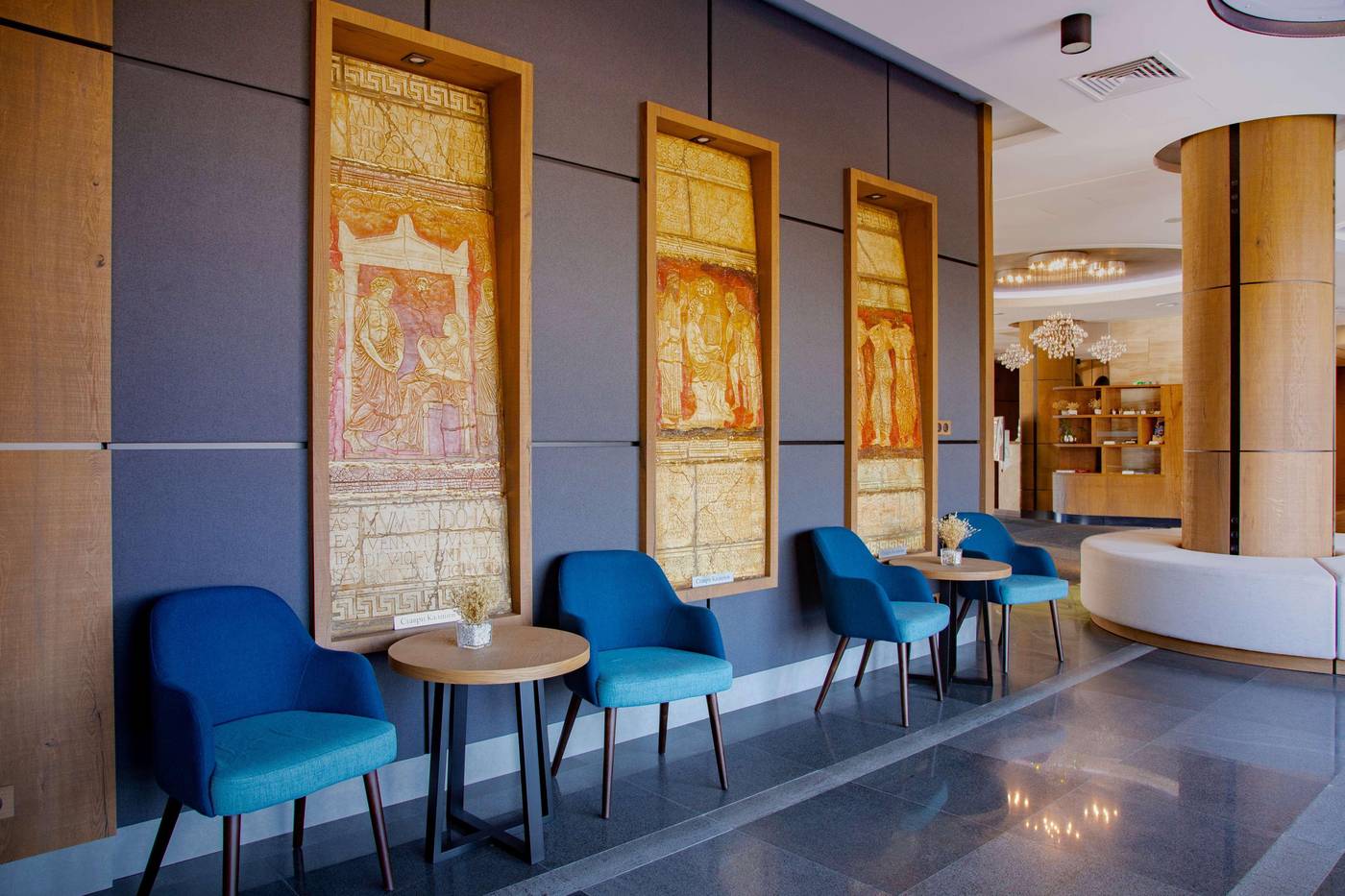 Metropolitan Sofia member of Radisson Individuals-Bulgaria-SOFIA-Lobby-6