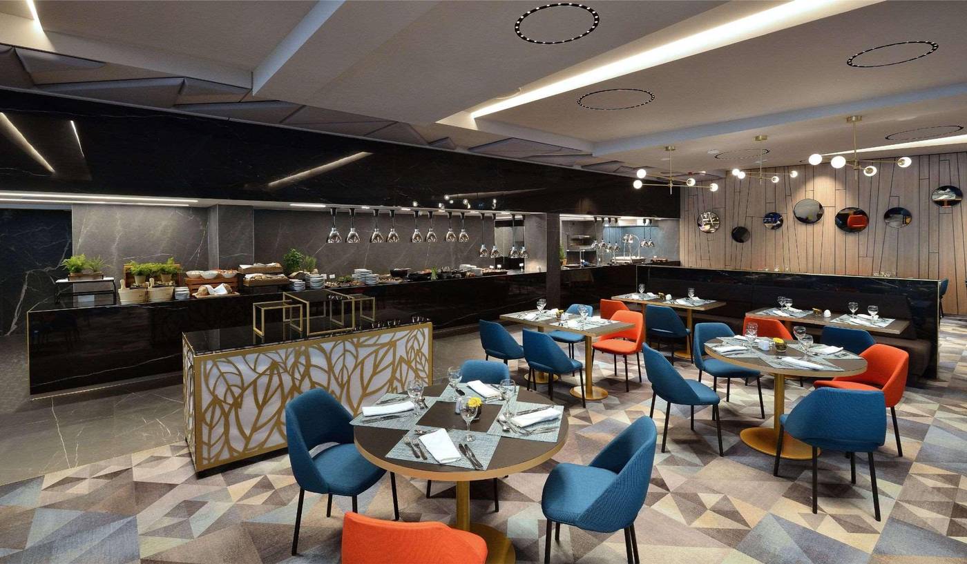 Ensana-Thermal-Margaret-Island-Restaurant-35