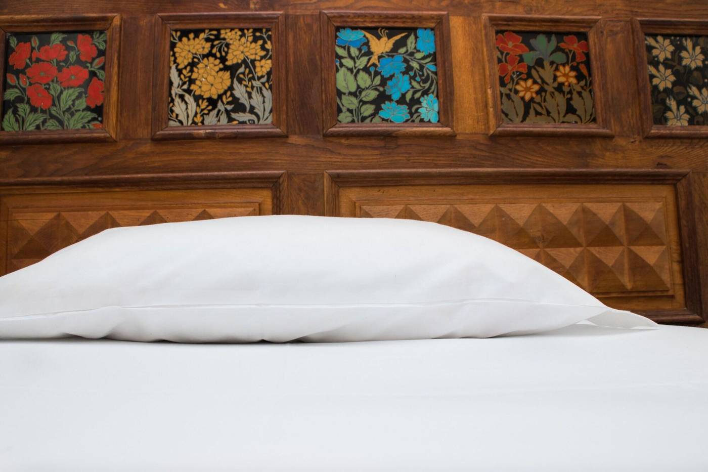 Sant-Jordi-Hostels-Lisbon-Room-45