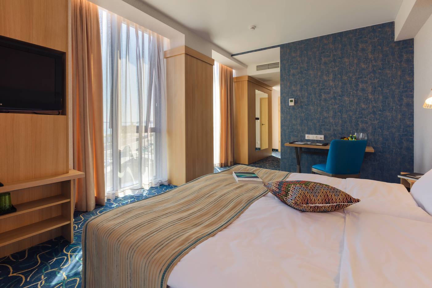 Das-Marina-Bourgas-Room-9