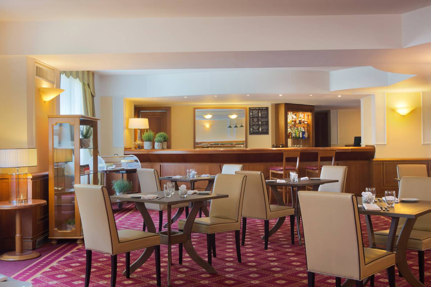 Starhotels-Business-Palace-Bar-6