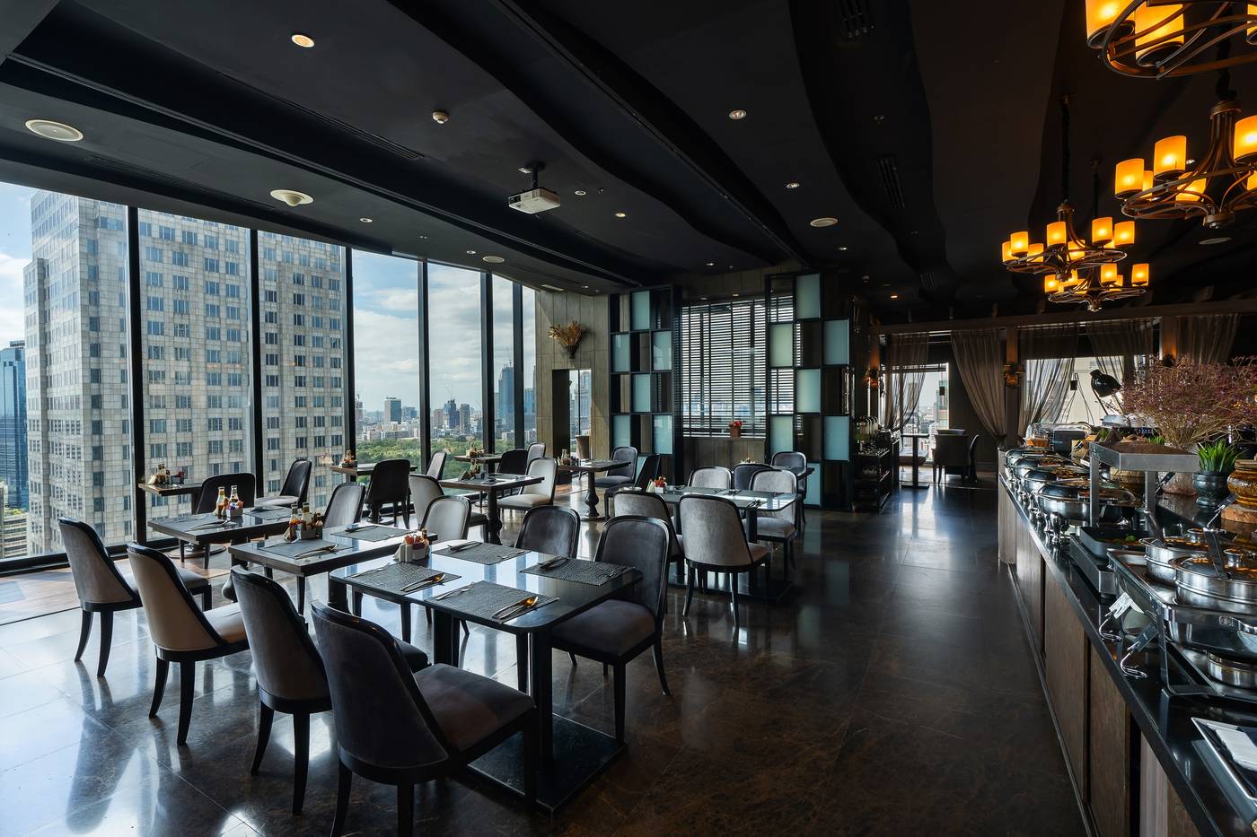 The-Continent-Hotel-Sukhumvit---Asok-BTS-Bangkok-Restaurant-51