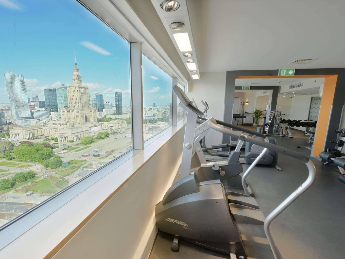 Novotel-Warszawa-Centrum-Sports-and-Entertainment-76