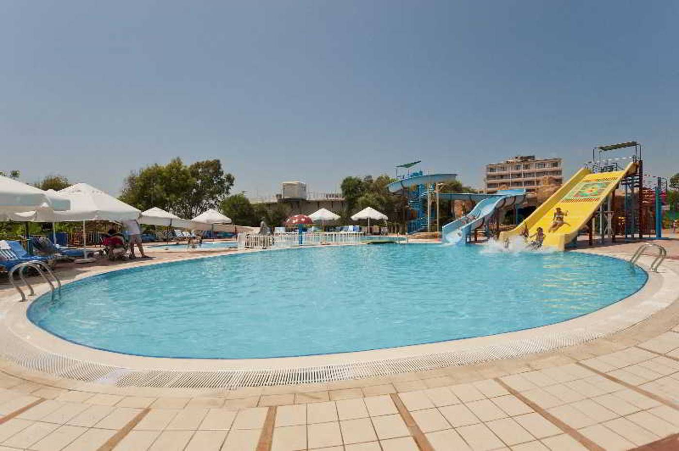 Kaya-Belek-Hotel-Pool-8