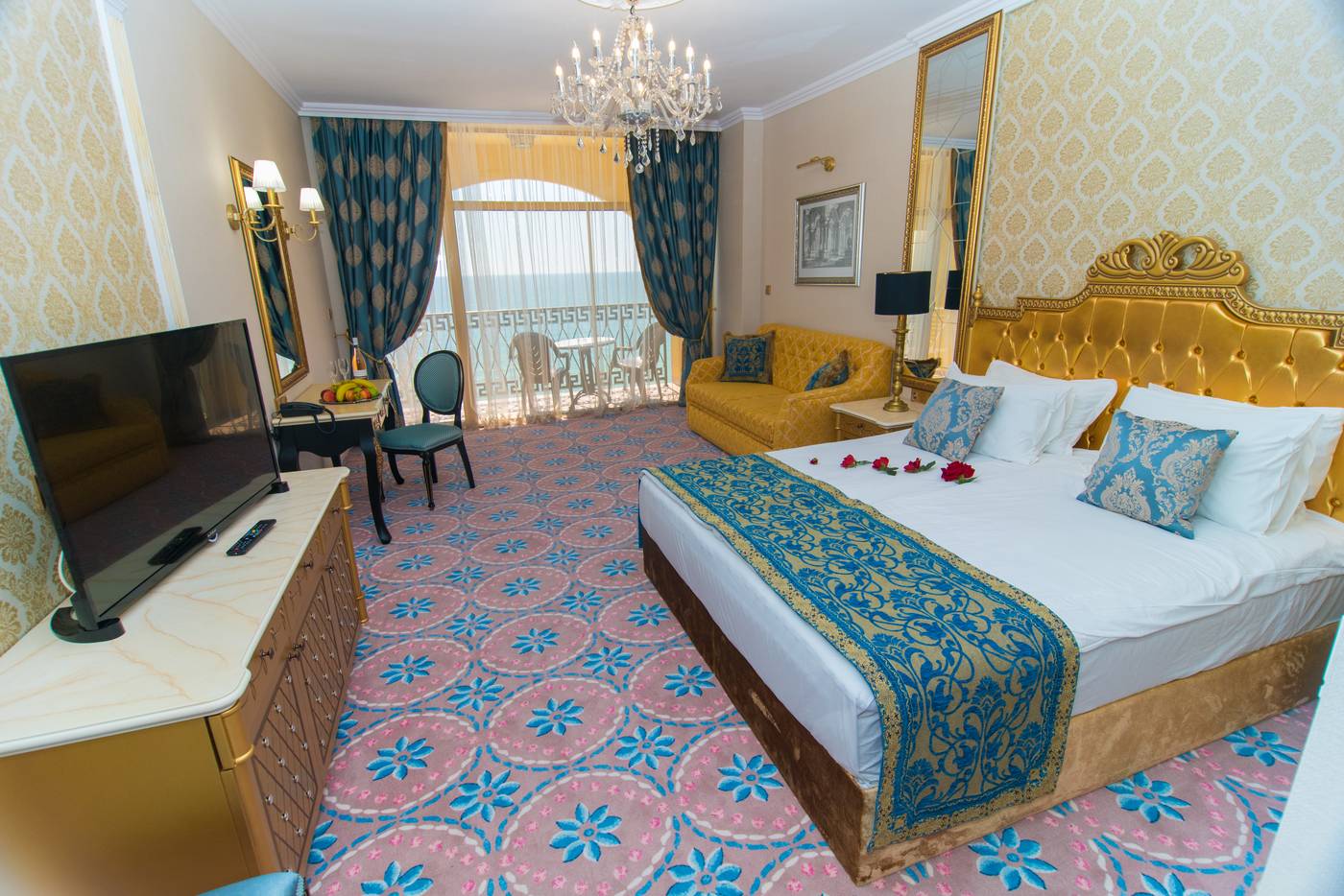 Imperial-Palace-Room-17