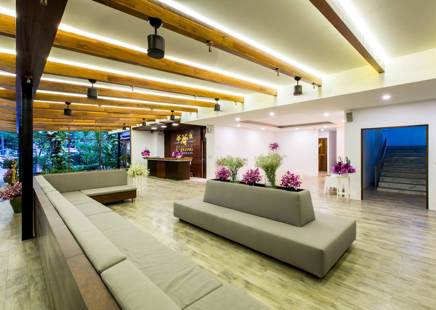 Nai-Yang-Beach-Resort-Lobby-56