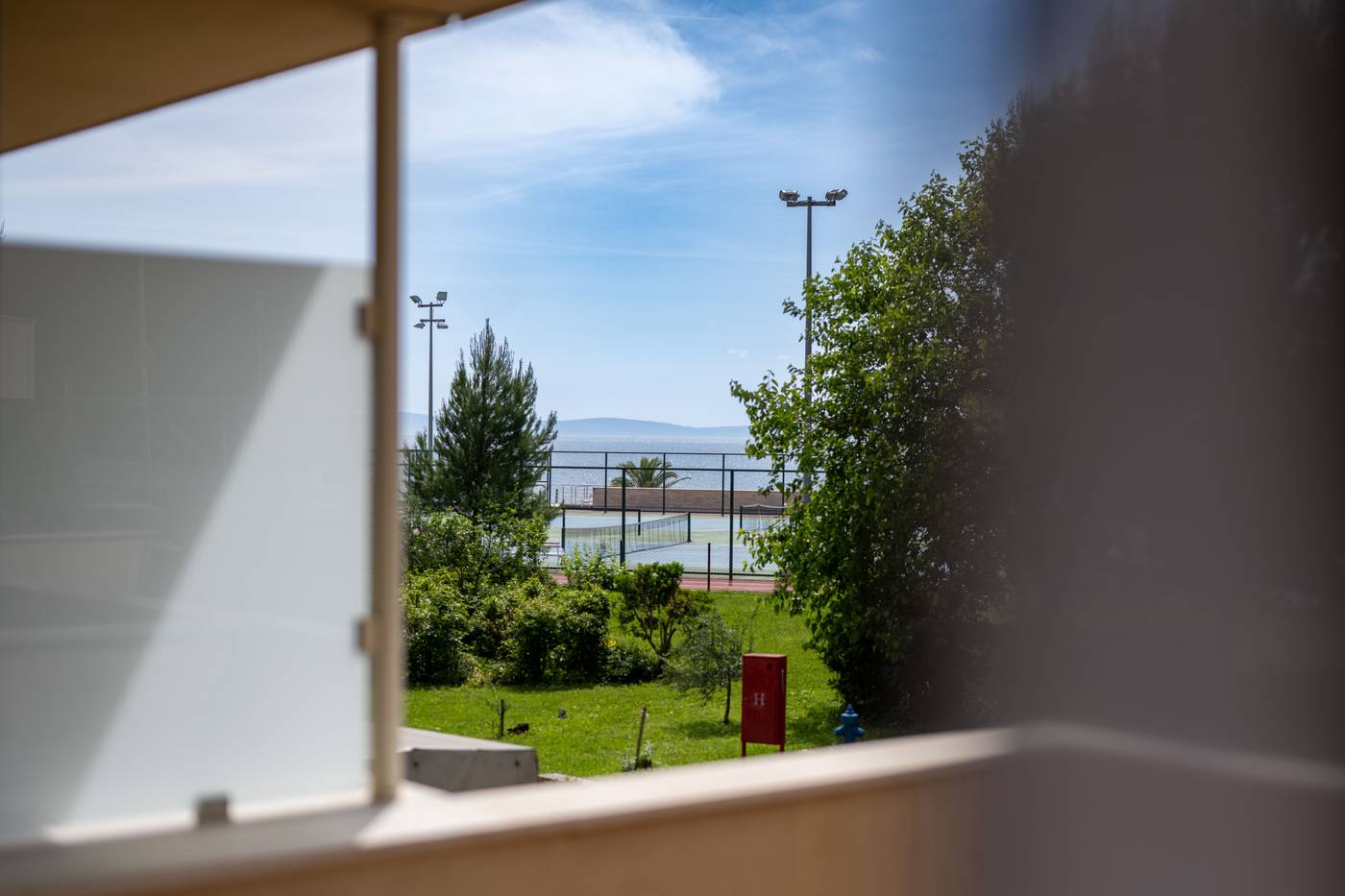 The-Residence-Room-77