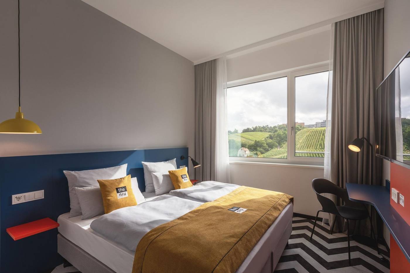 Holiday Inn - the niu, Form Stuttgart Feuerbach-Germany-Stuttgard-General view-9