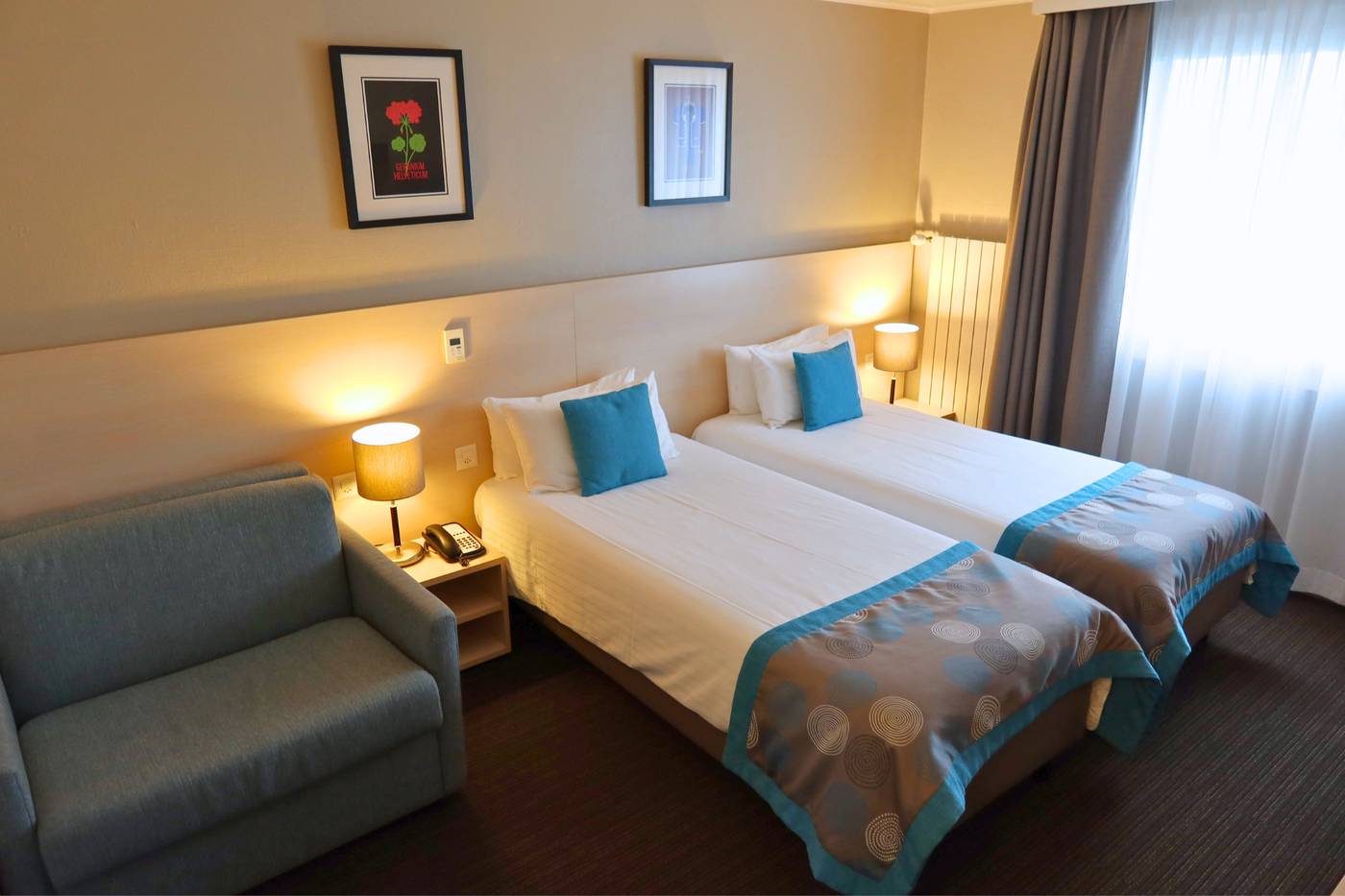 Hotel-Everness--Signature-Collection-Room-21