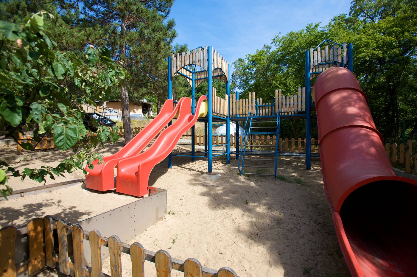 Hotel-Zora-Sports-and-Entertainment-53