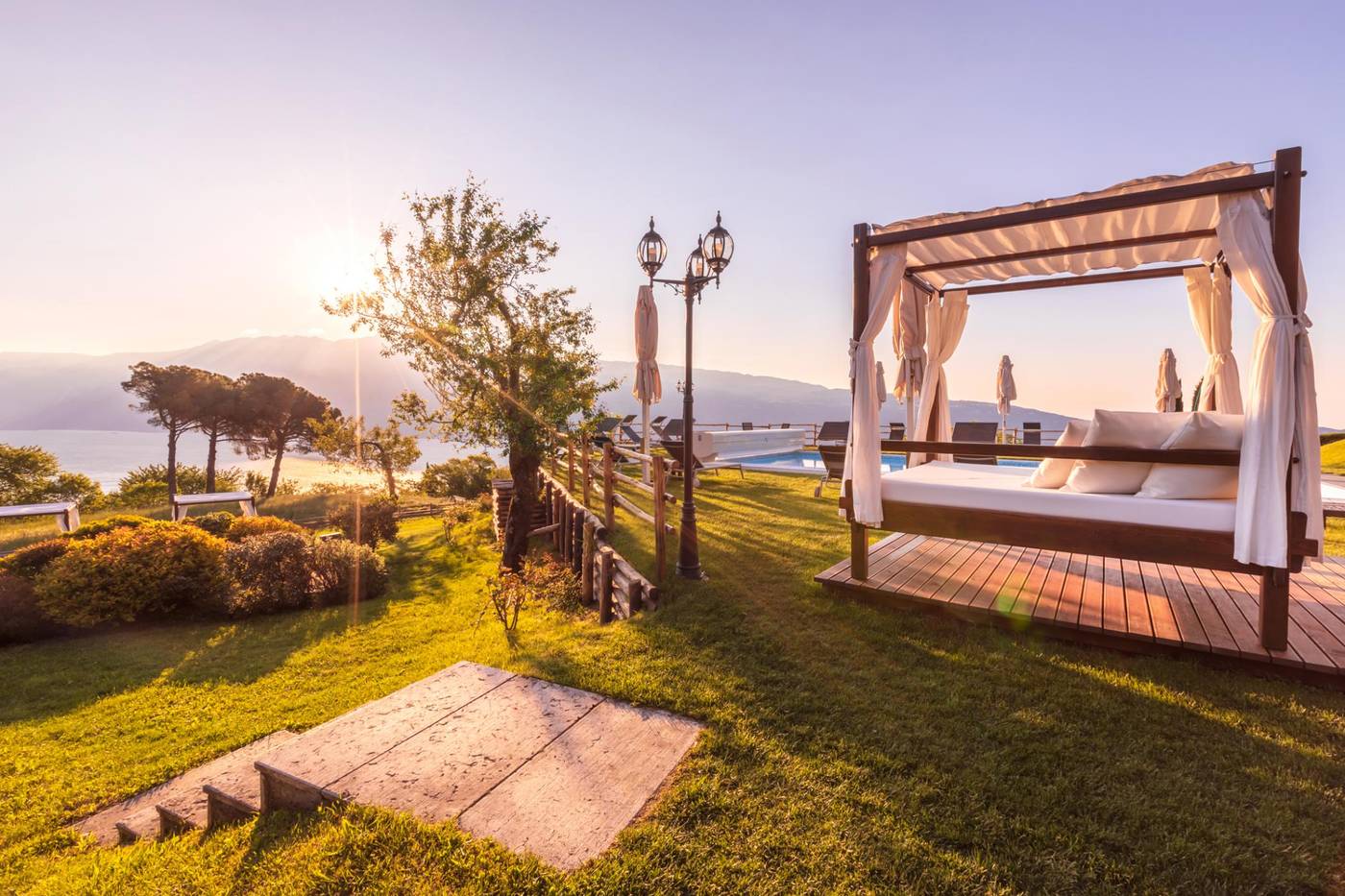 Boutique Hotel Villa Sostaga (Lake Garda)-Italy-Gargnano BS-Terrace-4