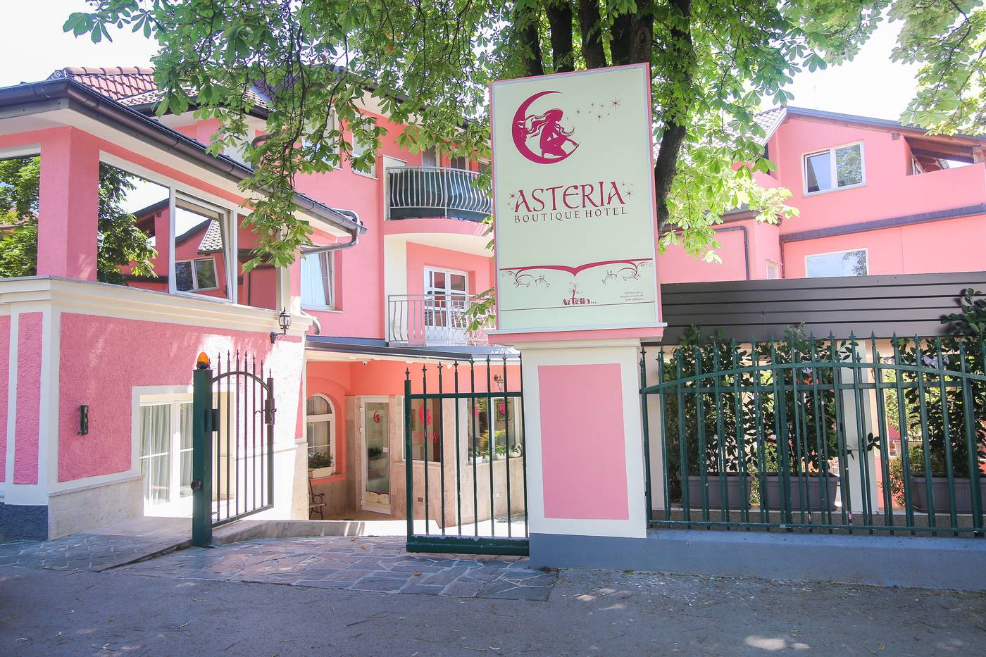 Boutique Hotel Asteria-Slovenia-LJUBLJANA-General view-10