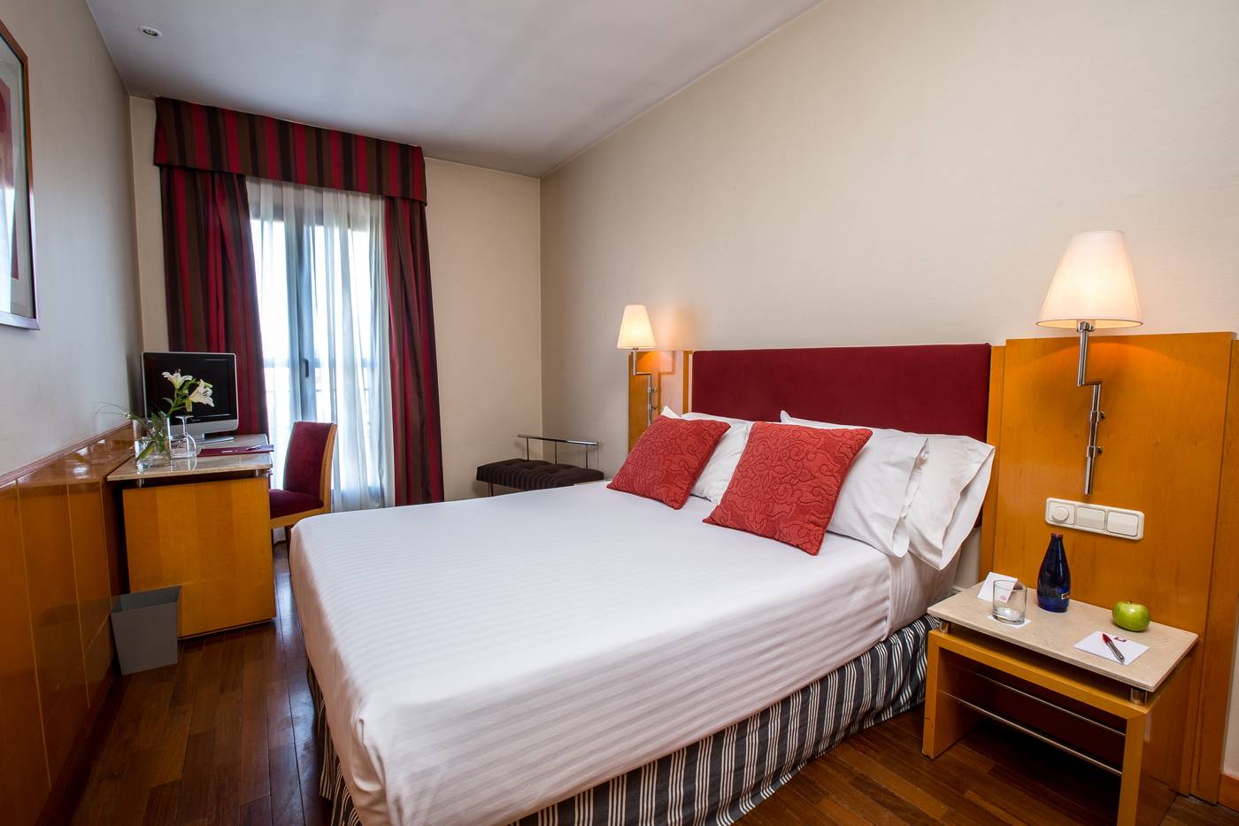 Leonardo-Hotel-Madrid-City-Center-Room-25