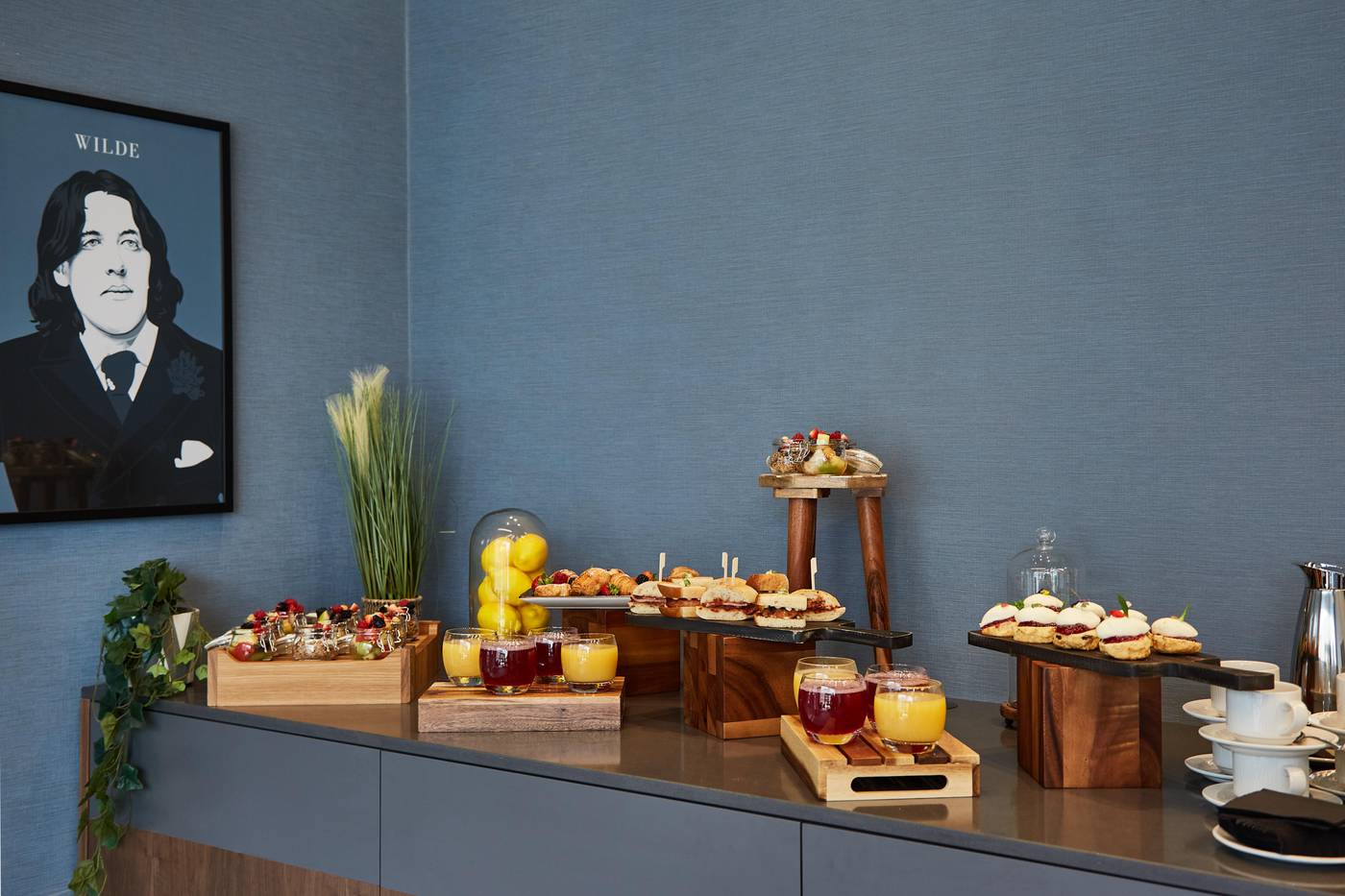 Holiday-Inn-Dublin-Airport-Restaurant-54