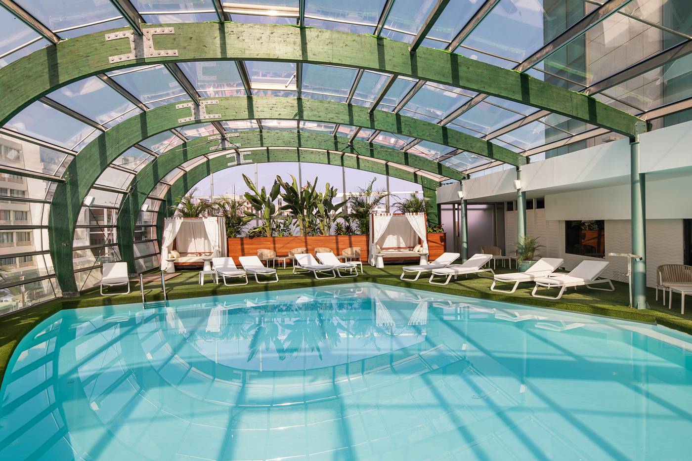 Arrecife-Gran-Hotel---Spa-Pool-62