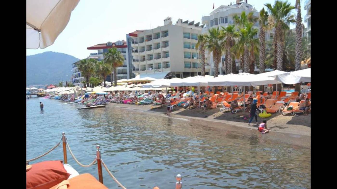Yuvam-Hotel-Marmaris-Beach-12