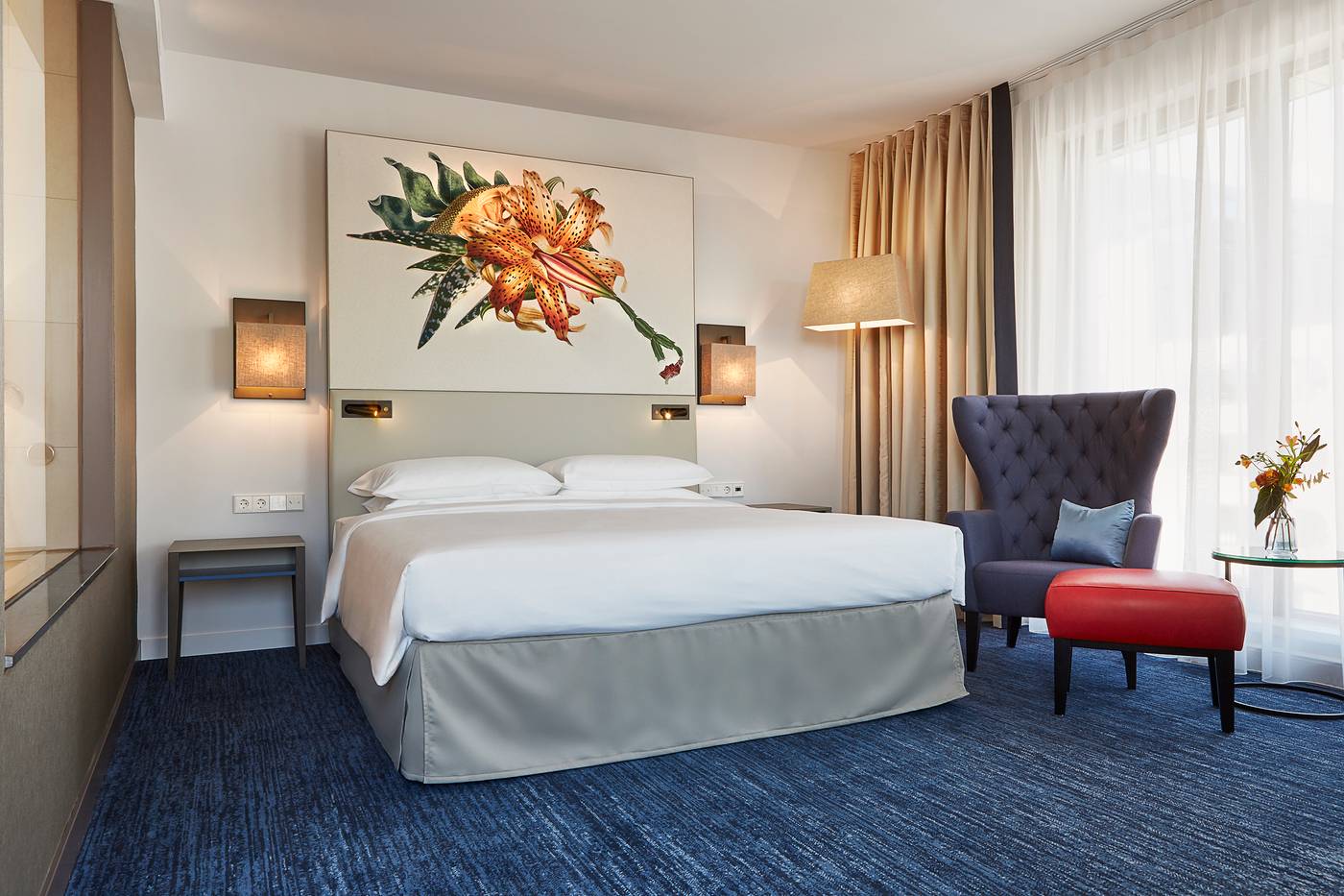Hyatt-Regency-Amsterdam-Room-39