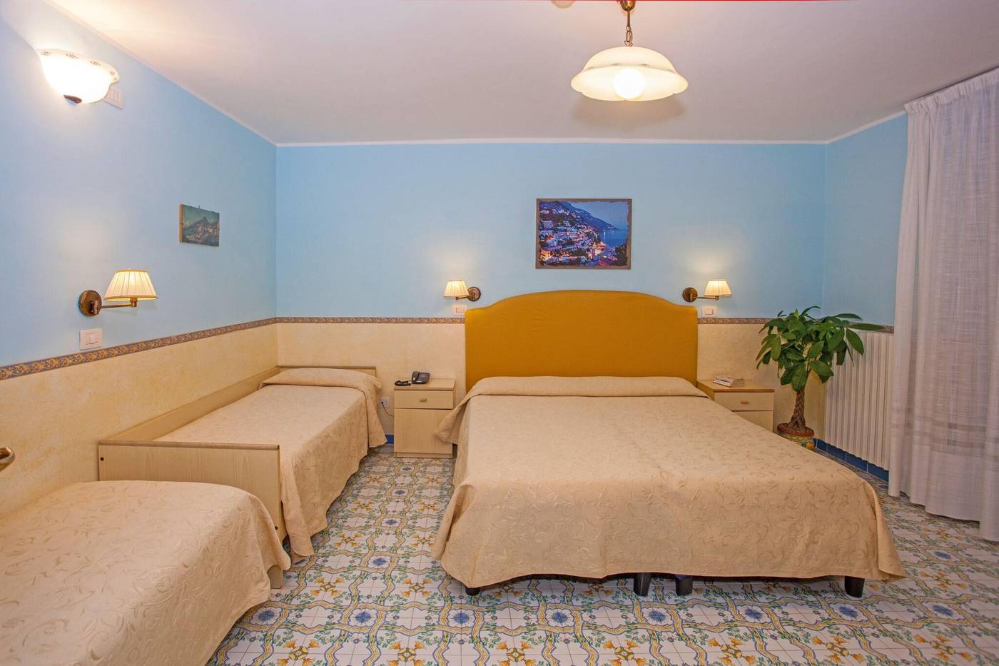 Amalfi-Room-36