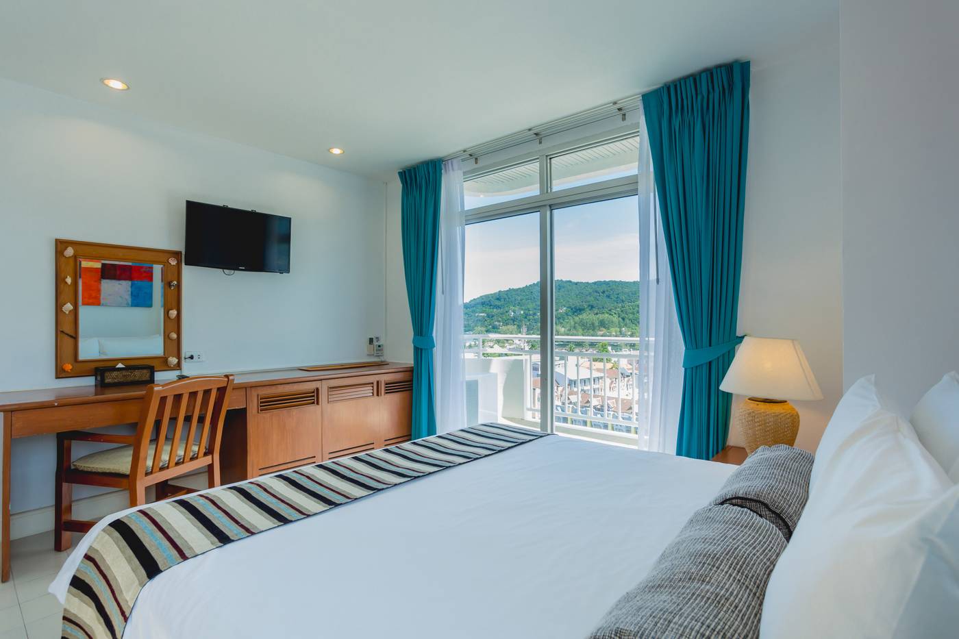 Waterfront-Suites-Phuket-by-Centara-Room-16