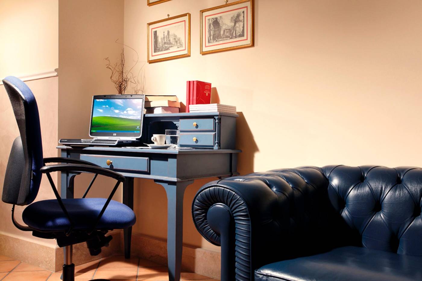 Hotel-Kennedy-Lobby-8