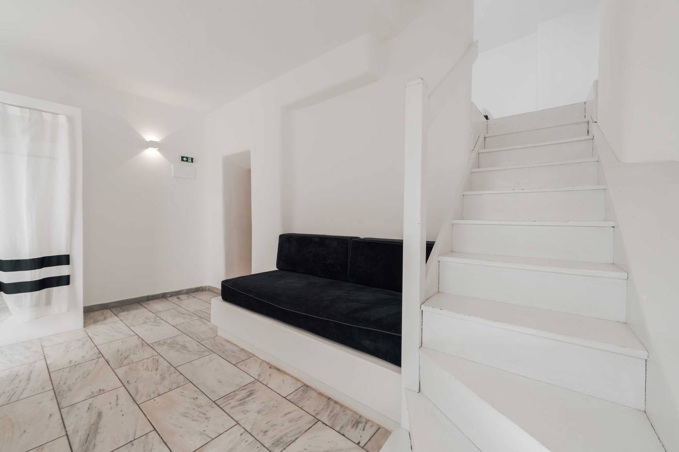 Mr---Mrs-White-Mykonos-Room-48