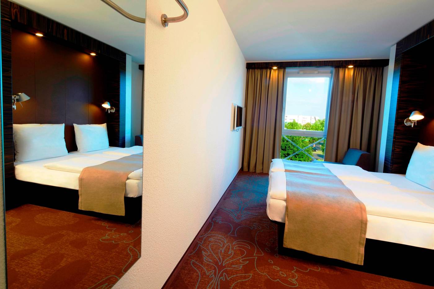 B-B-Hotel-Koln-West-Room-22