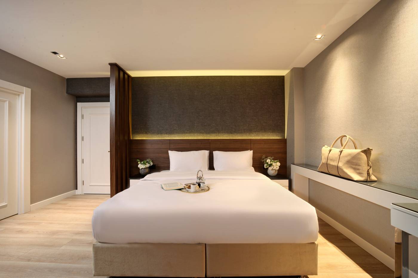 Dora-Pera-Hotel-Room-15