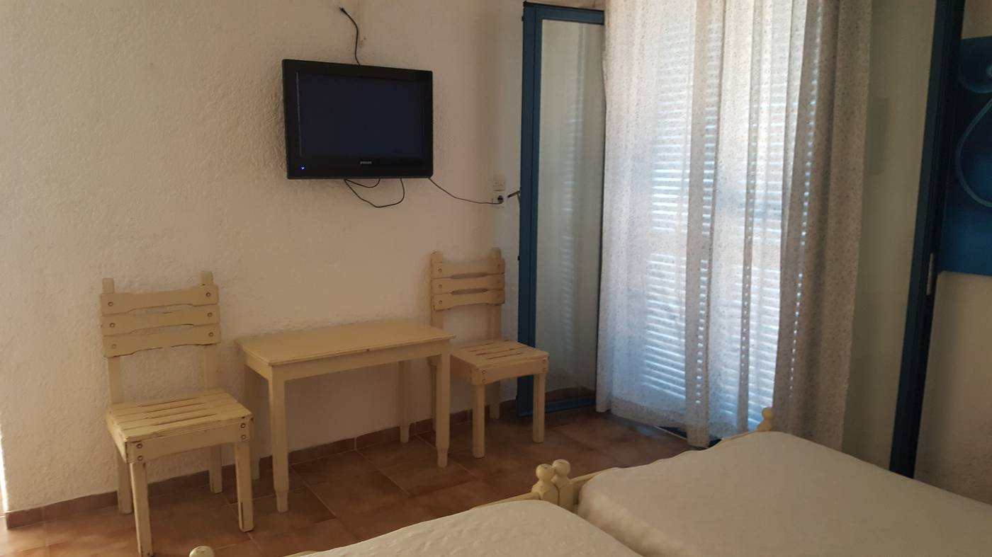 Metaxatos-Apartments-Room-46