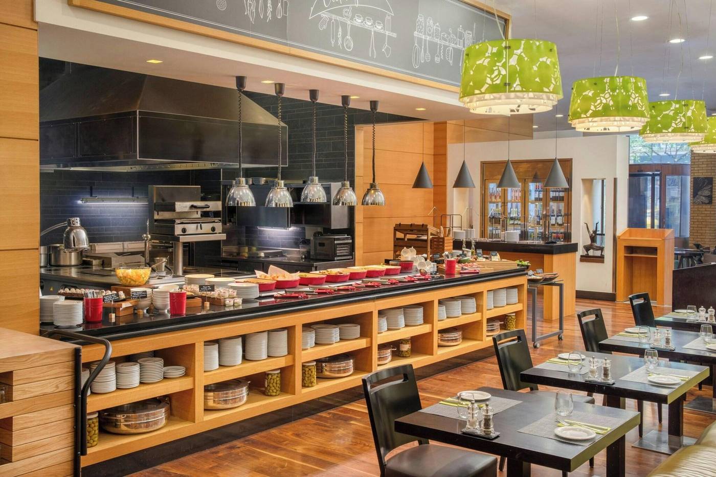 Courtyard-Budapest-Restaurant-43