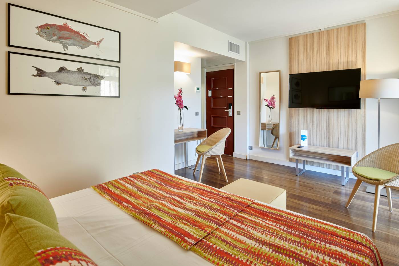 Hotel-Delcloy-Vacances-Bleues-Room-12