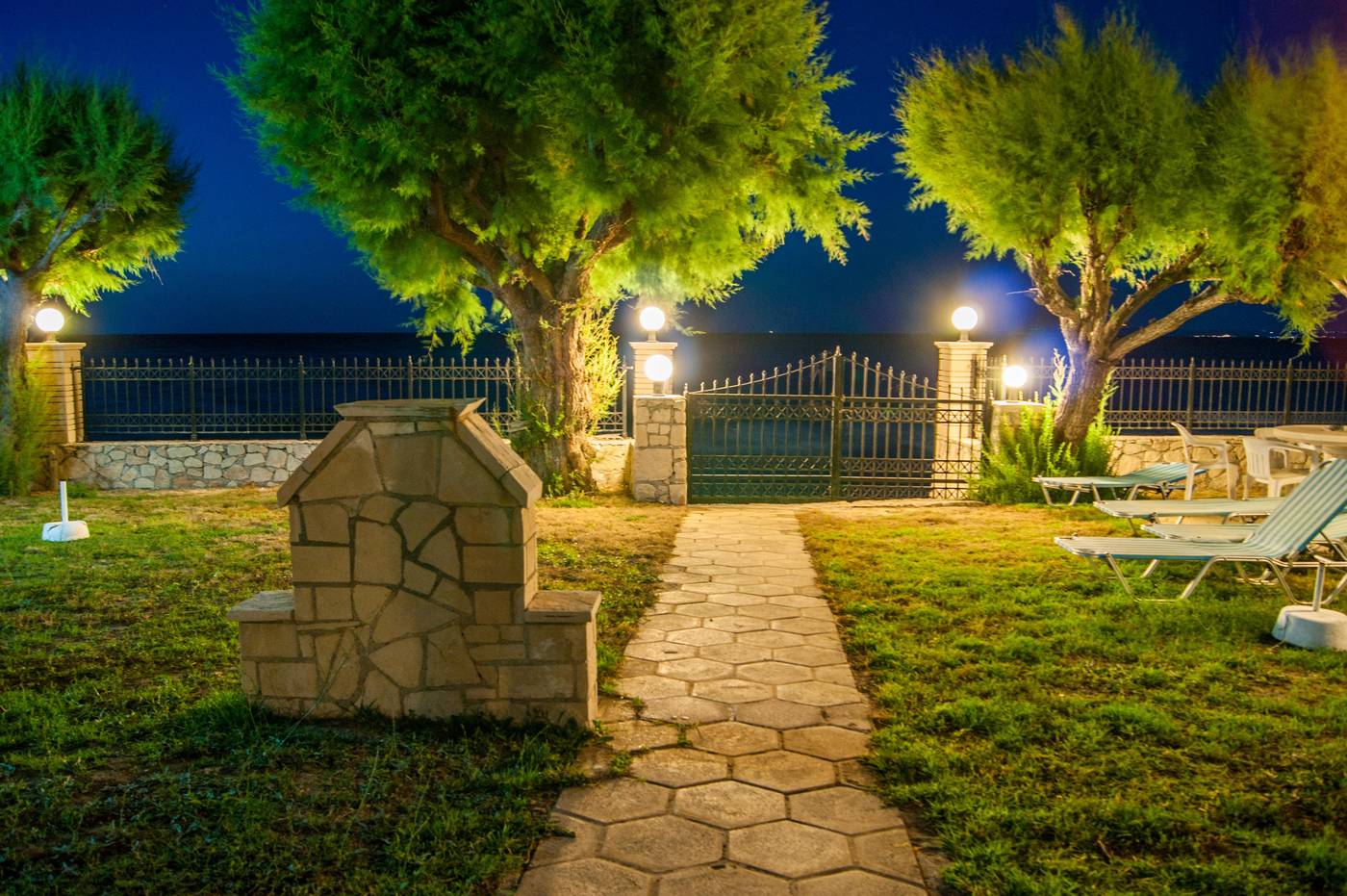 Iliessa-Beach-General-view-10