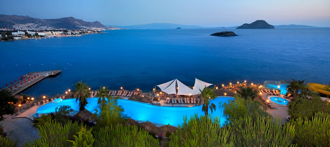 Kadikale-Resort-Spa-Pool-7