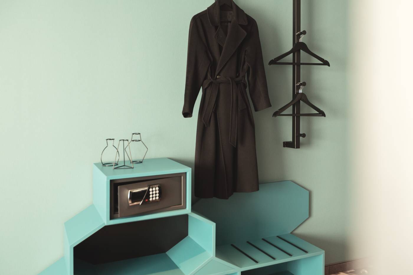 the-niu-Flash-Room-5