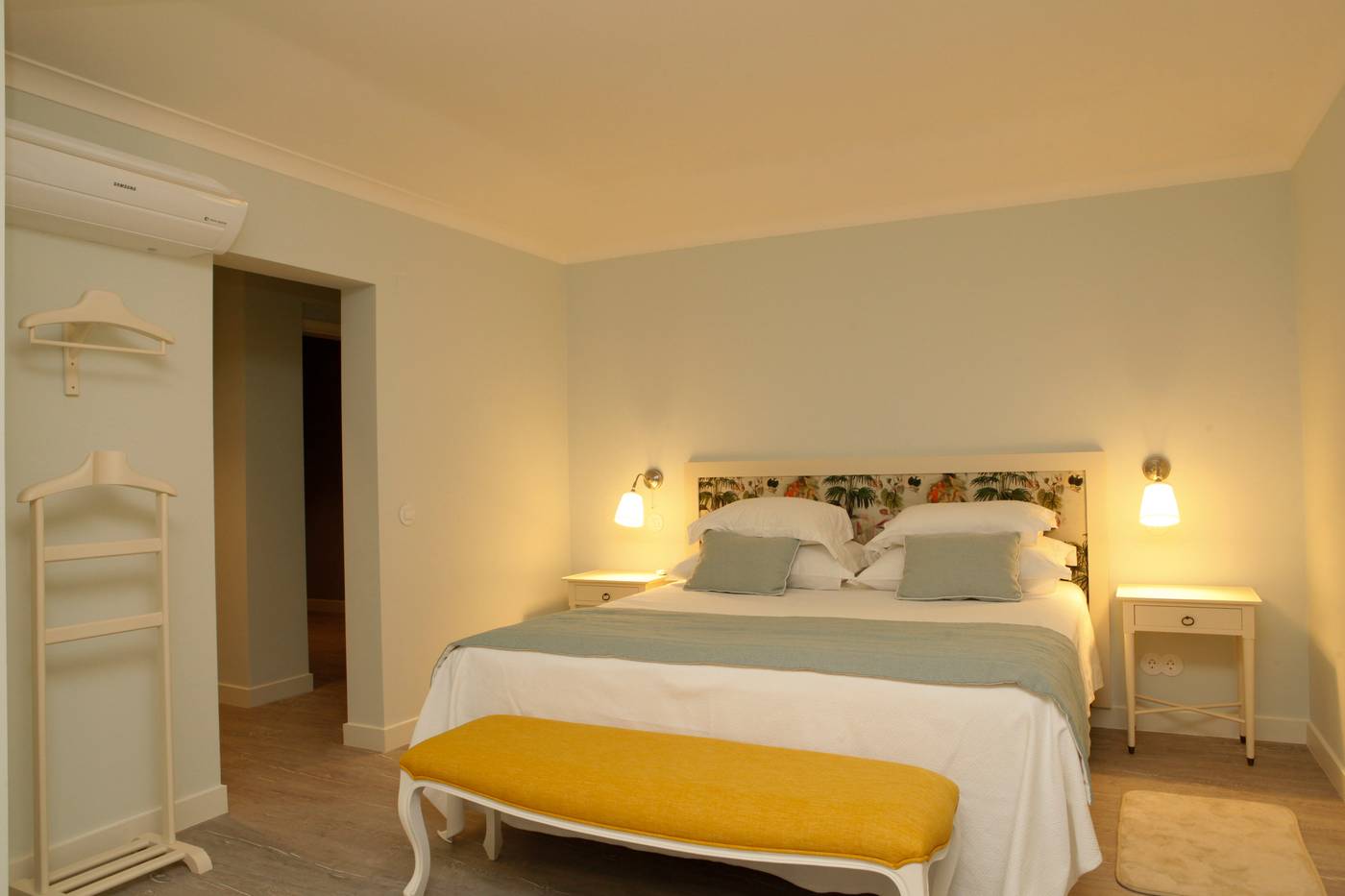 Casa-Palmela---Small-Luxury-Hotels---Villas-Room-47