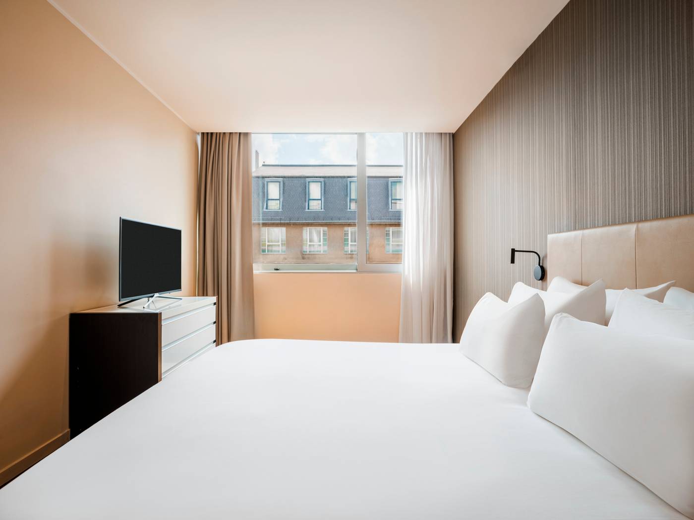 NH-Collection-Budapest-City-Center-Room-53