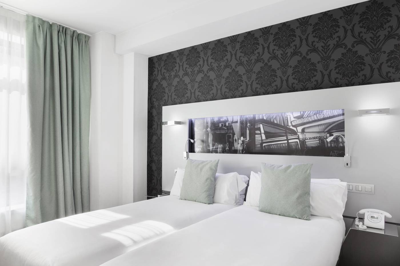 Petit-Palace-Plaza-Mayor-Room-14