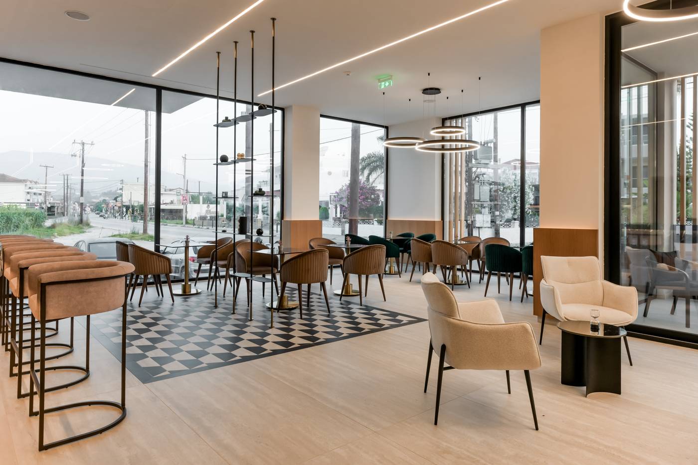 Canadian-Hotel-Lobby-53