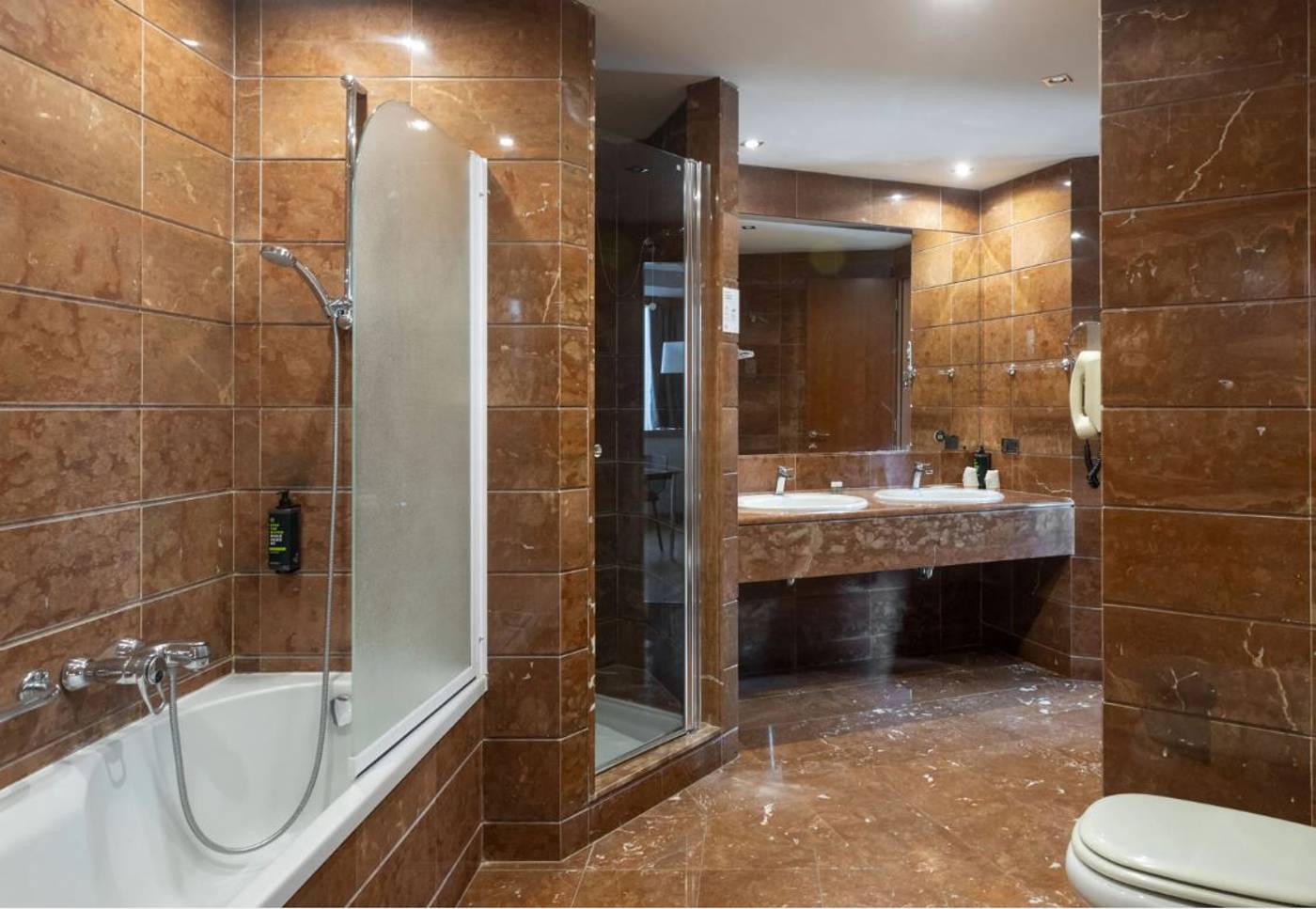 B-B-Hotel-Trapani-Crystal-Room-18