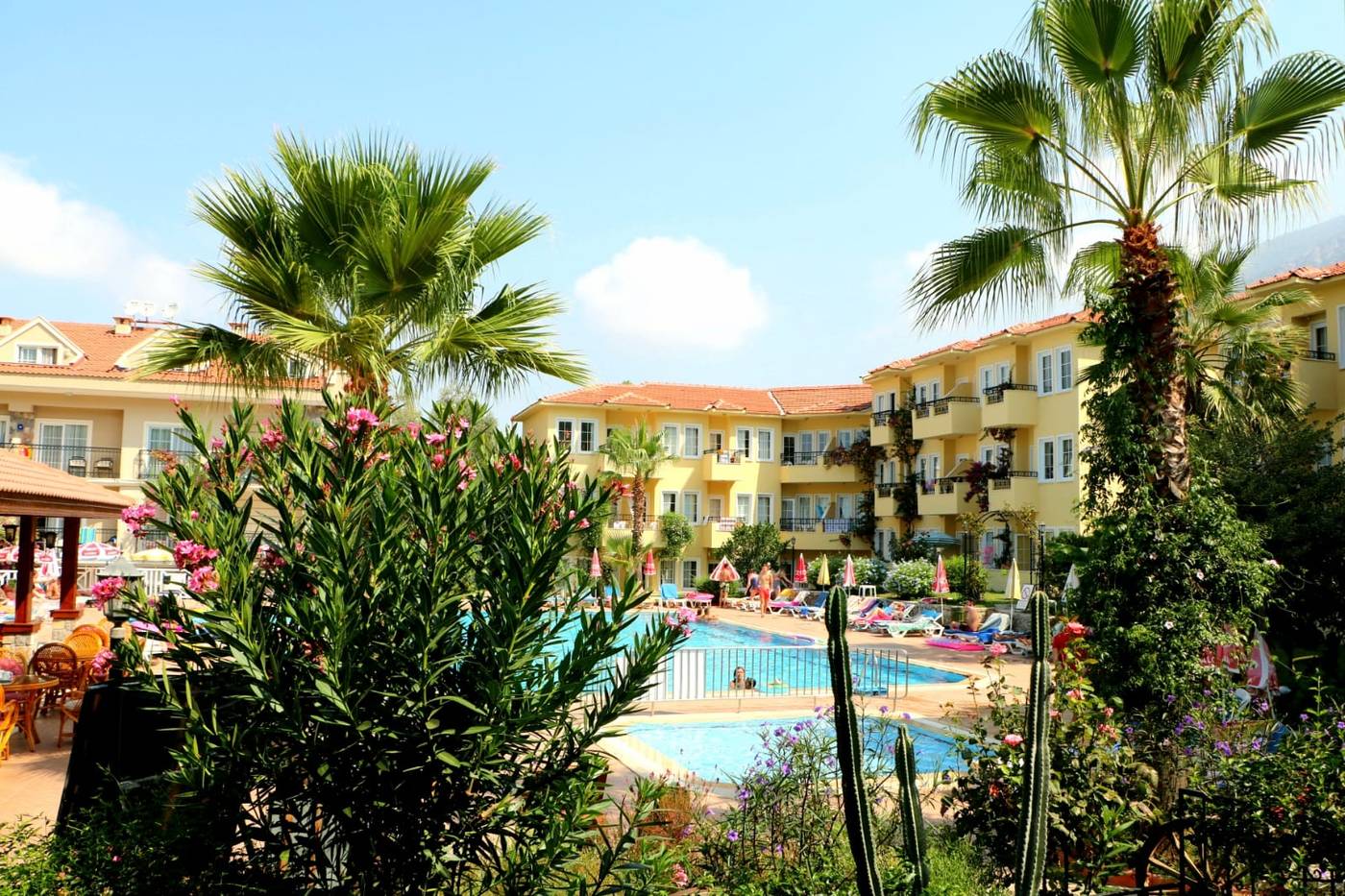 Celay Hotel