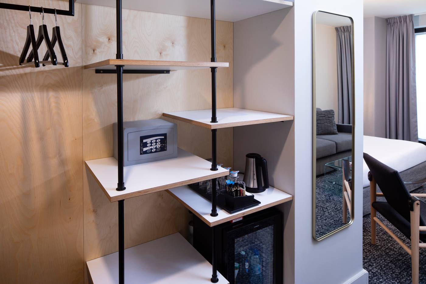 Paris-Bastille-Room-38