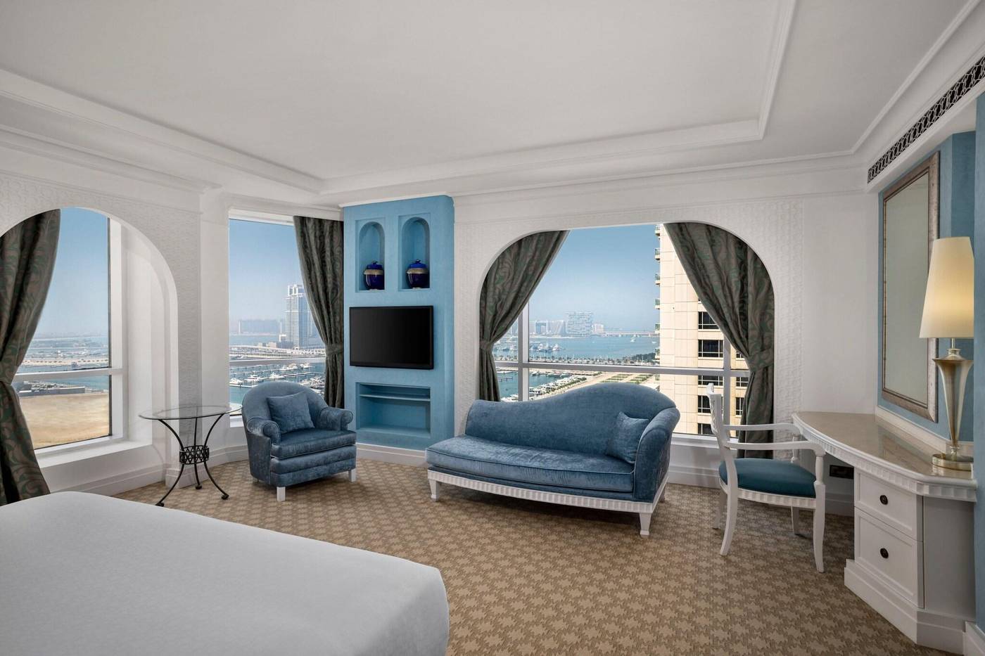 Habtoor-Grand-Resort--Autograph-Collection-Room-28