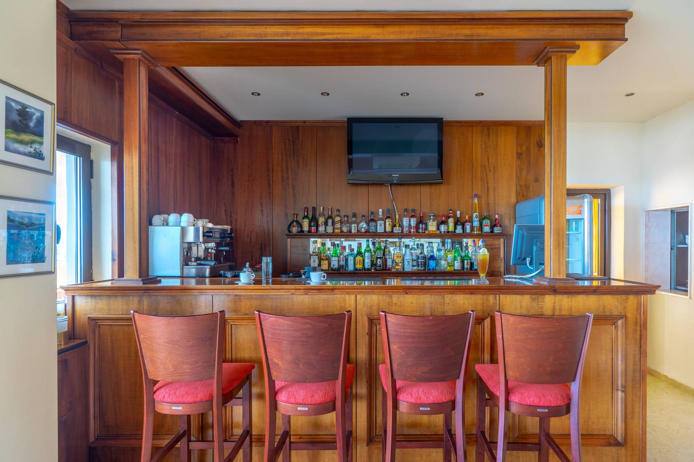 Corfu-Secret-Bar-44