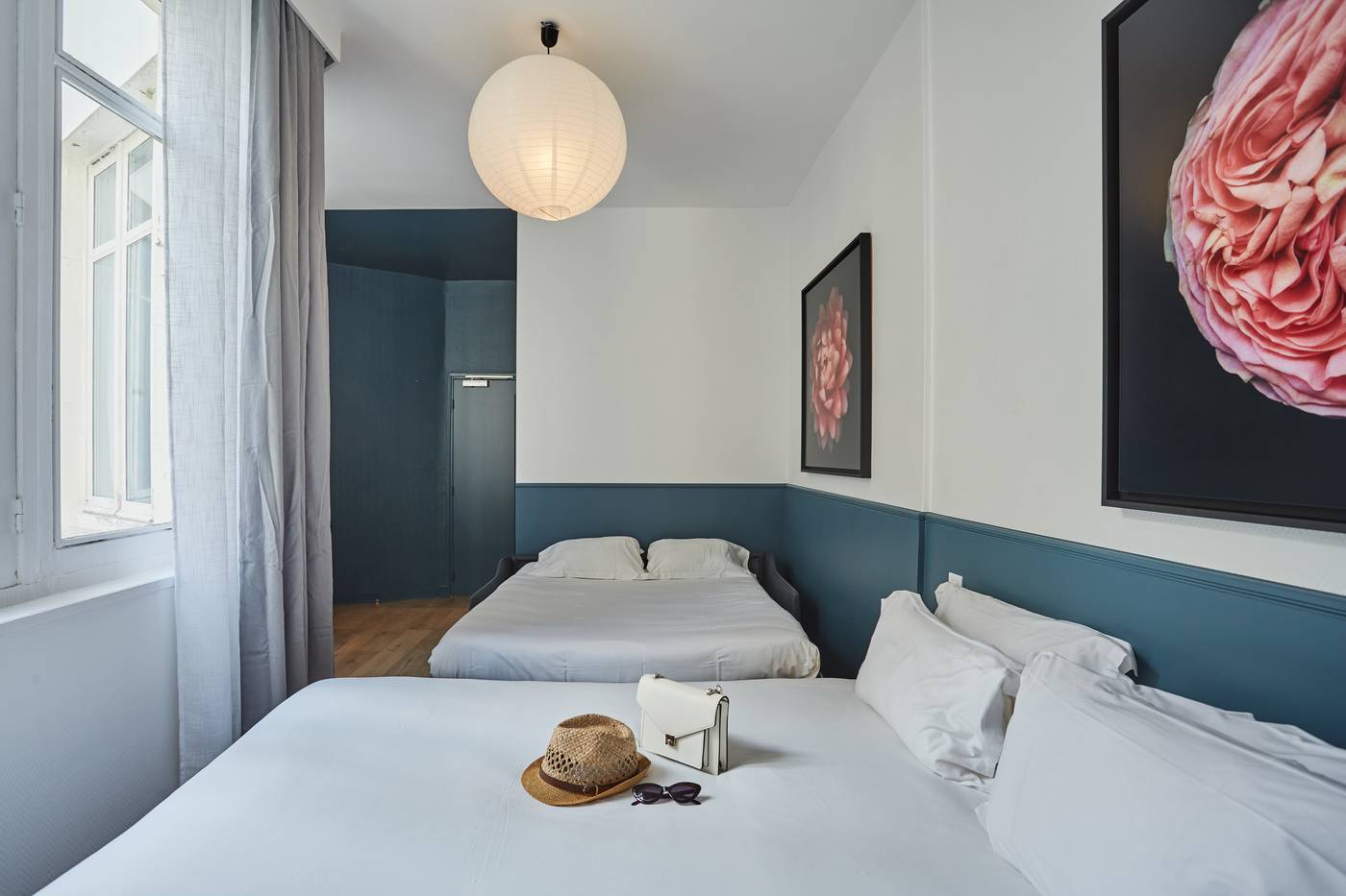 HOTEL-BEAUQUARTIER-MONTMARTRE-Room-17